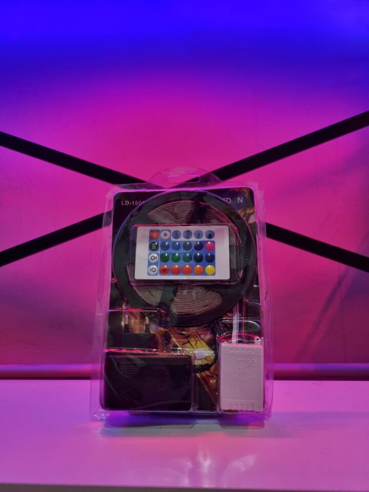 Şerit LED Işık Rgb 5 Metre Hazır Set Tak Çalıştır Kumandalı Adaptörlü Silikonlu